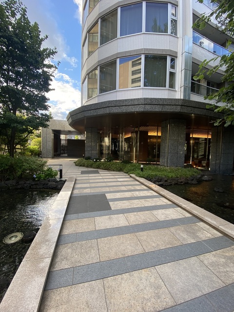 エントランス　アプローチ部分