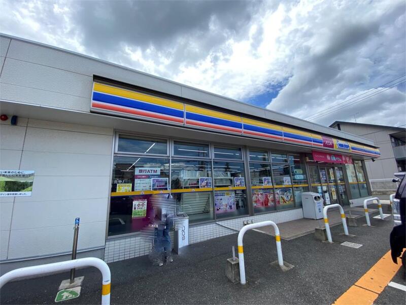 コンビニ　ミニストップ 戸畑天籟寺店（コンビニ）まで355m