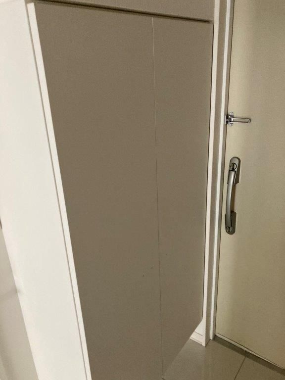 玄関　※別号室参考写真