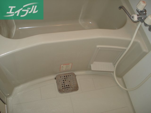 バス・シャワールーム　浴室