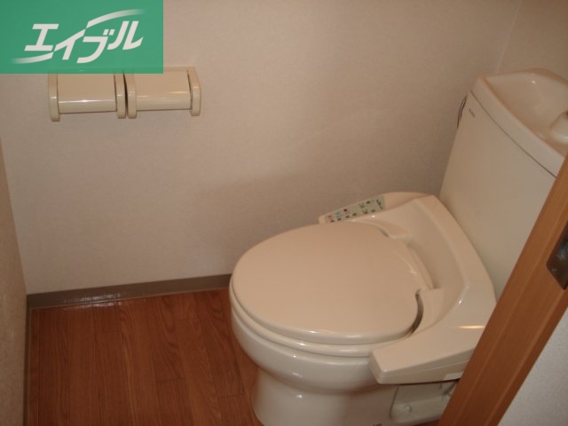 トイレ　シャワー付トイレ