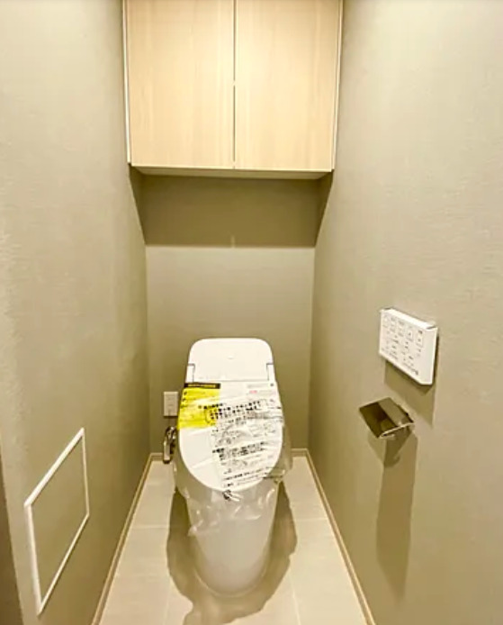 トイレ　※別部屋参考写真