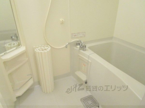 バス・シャワールーム　風呂