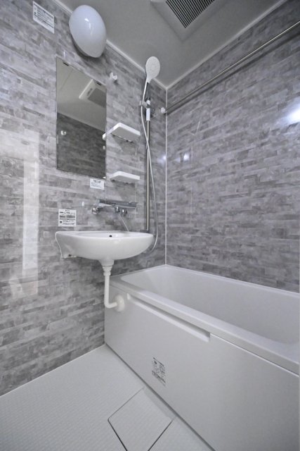 バス・シャワールーム　お風呂です。