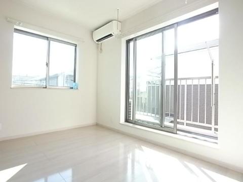 居室・リビング　リビング