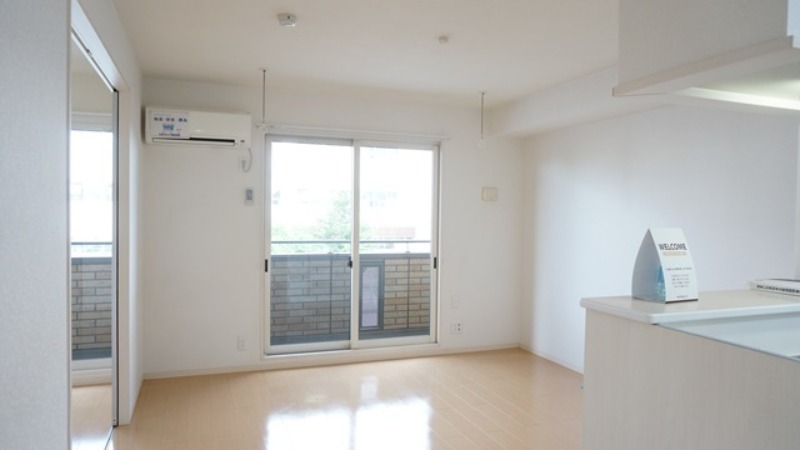 居室・リビング　図面と現状に相違がある場合には現状を優先