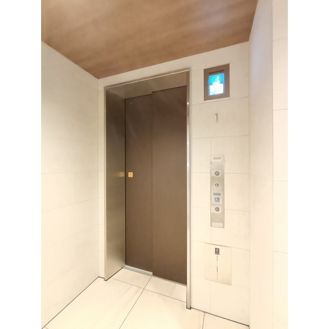 その他　エレベーター
