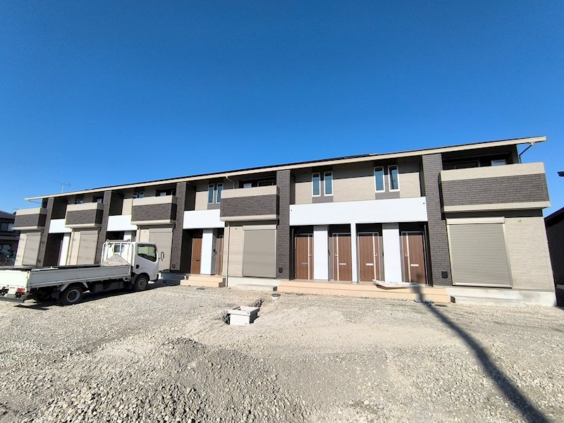 建物外観　(イメージ)