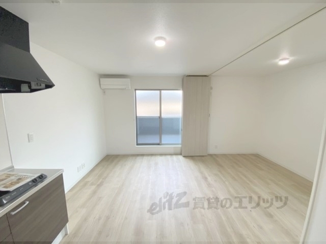 居室・リビング　リビング