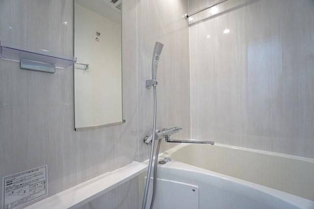 バス・シャワールーム　日々の疲れを癒すお風呂付です