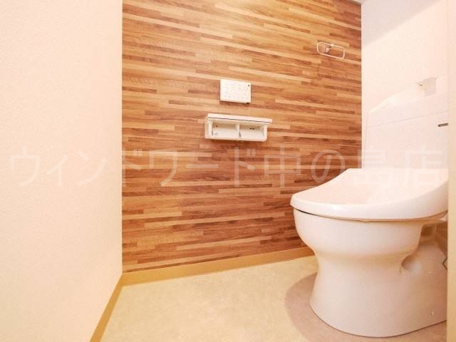 トイレ　詳細は、ウィンドワード中の島店までご相談下さい。