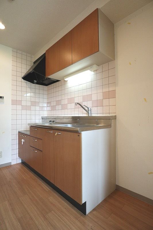 キッチン　※別号室写真