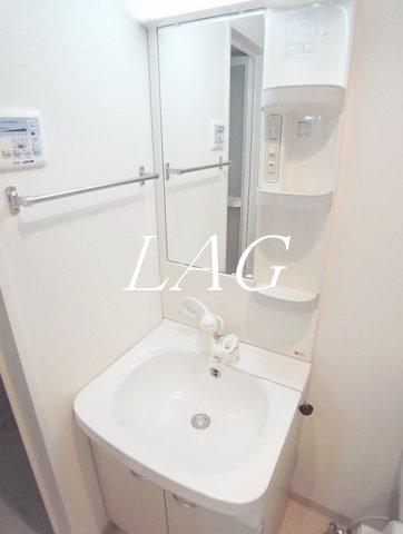 洗面設備　独立洗面台です。