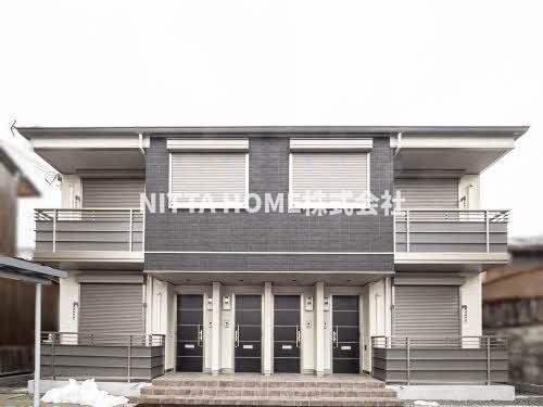 建物外観　2023年完成でネット無料★