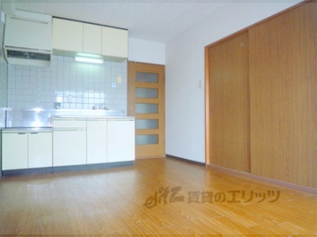 居室・リビング　リビング