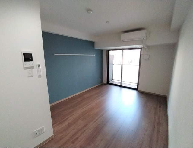 居室・リビング　★洋室９．６帖です★※同タイプ参考写真