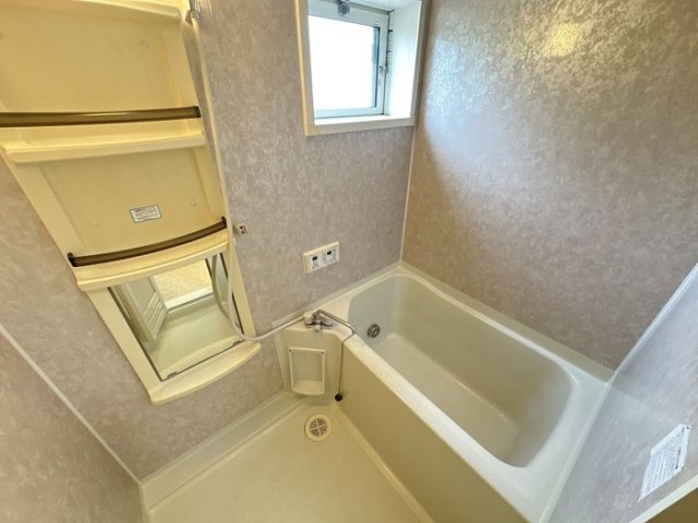 バス・シャワールーム　浴室