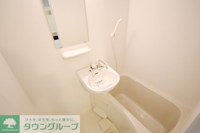 バス・シャワールーム　内装・設備