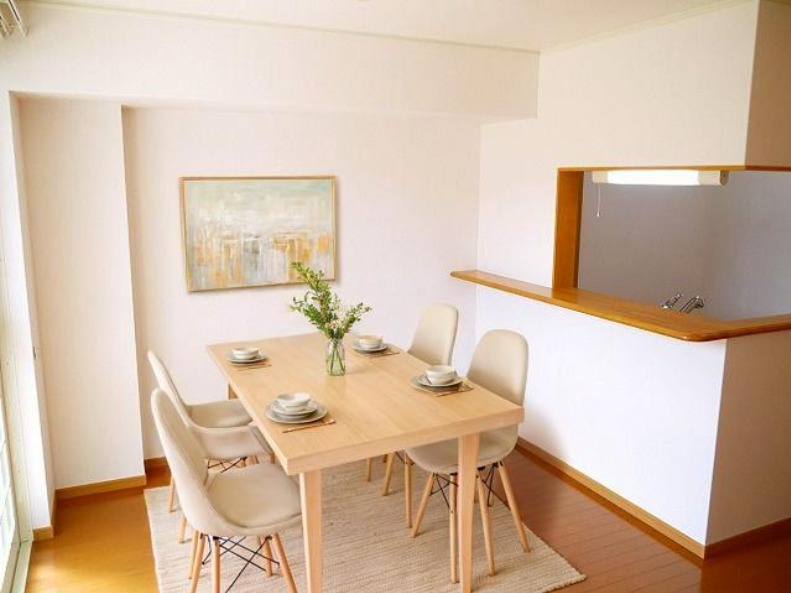 居室・リビング　CGで家具等を配置したもので家具等は含まれません