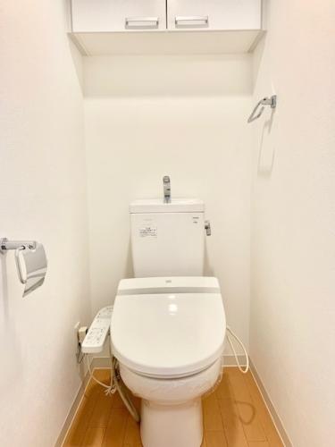 トイレ　ウォシュレット