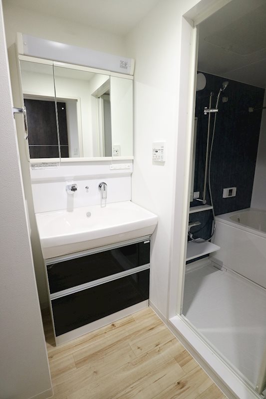 洗面設備　※同シリーズ参考写真