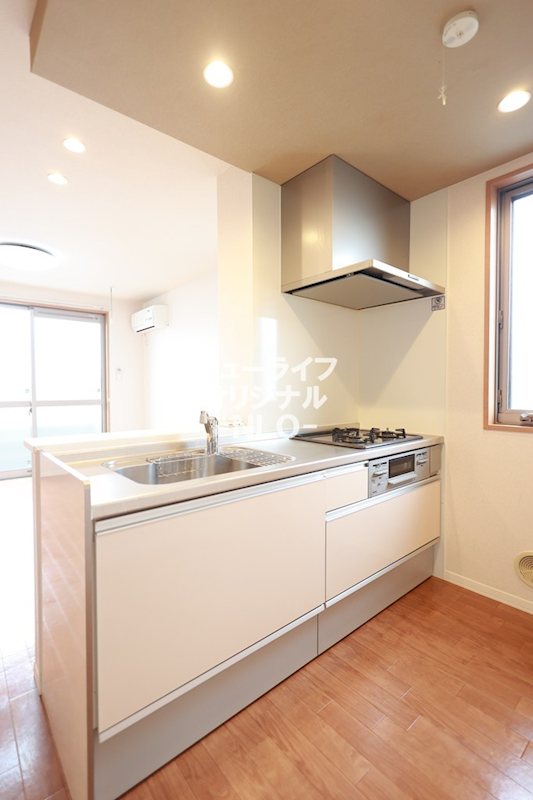 キッチン　※101号室参照、現況を優先致します。