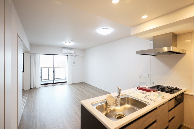 居室・リビング　図面と現状に相違がある場合には現状を優先