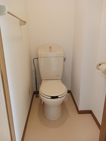 トイレ　ゆったりとした空間のトイレです