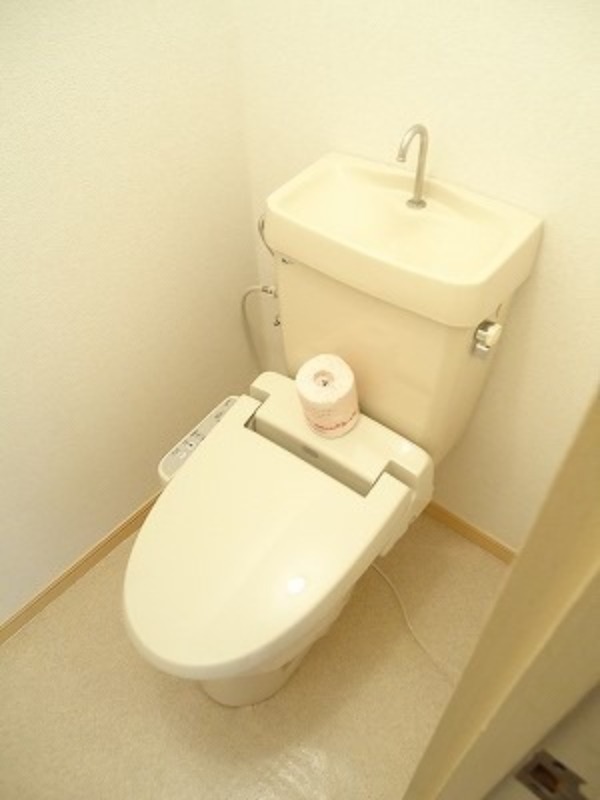 トイレ　図面と現状に相違がある場合には現状を優先