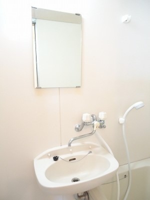 洗面設備　図面と現状に相違がある場合には現状を優先