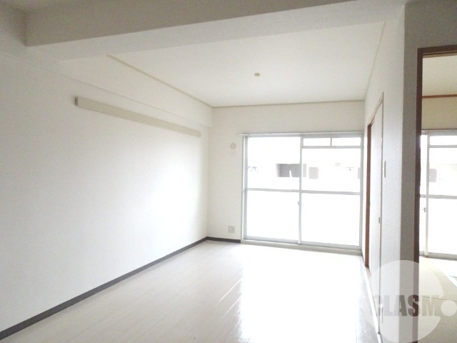 居室・リビング　広々リビング♪