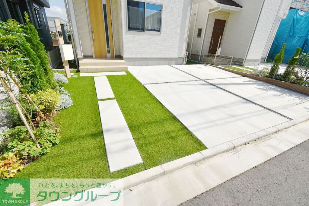 駐車場　駐車場