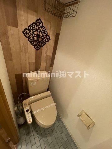 トイレ　別号室参考写真