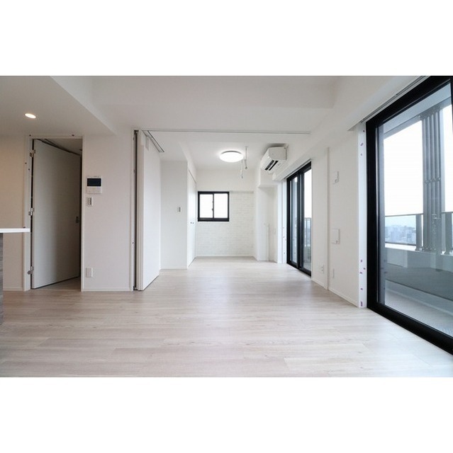 居室・リビング　同タイプ写真　※現況優先