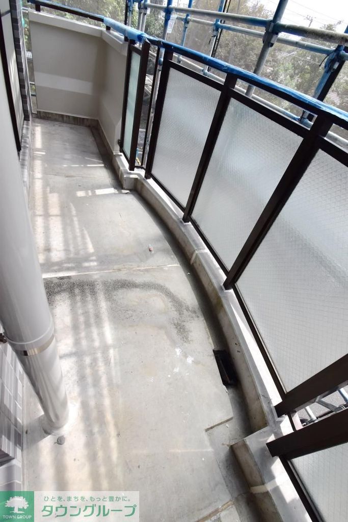 バルコニー　バルコニー