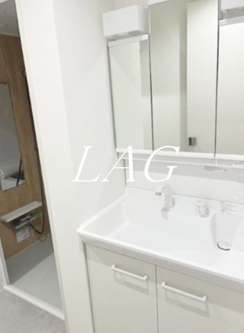 洗面設備　洗面台です。