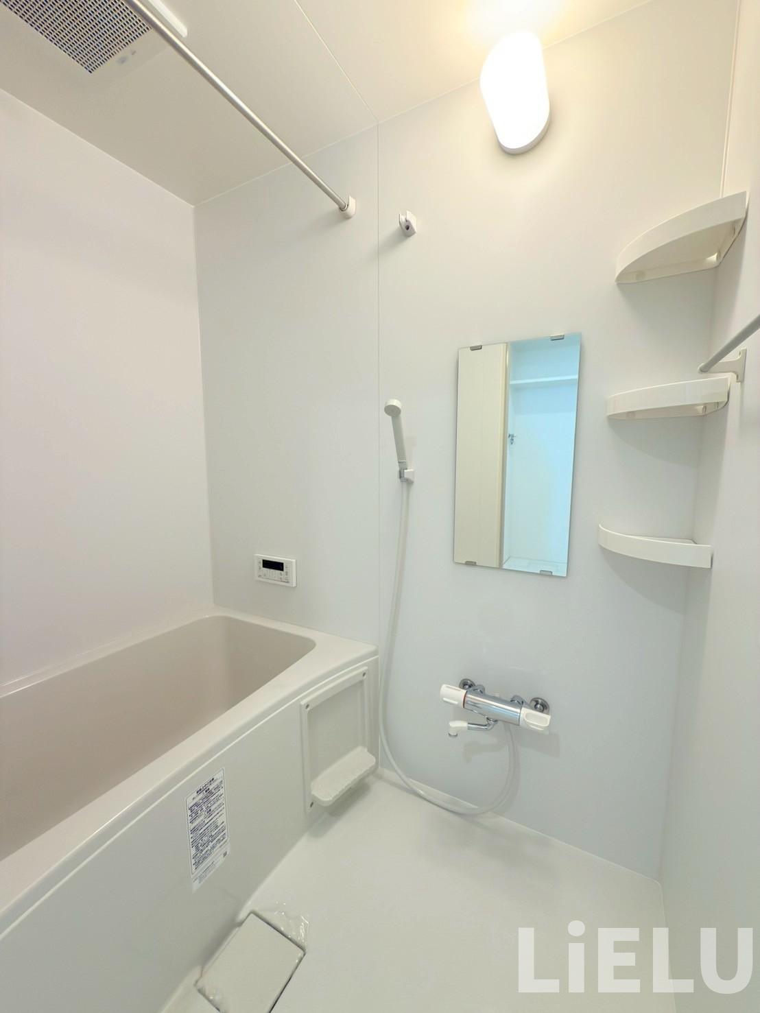 バス・シャワールーム　同シリーズ物件のモデルルームになります※現況優先