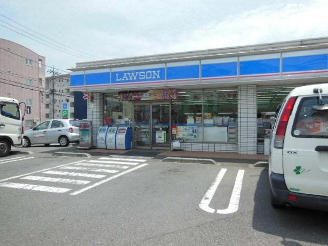 コンビニ　ローソン（コンビニ）まで306m