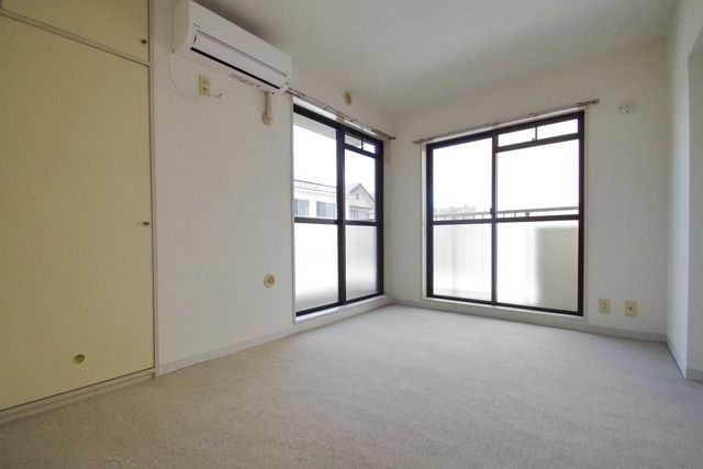 居室・リビング　★お部屋探しはタウンハウジング稲田堤店まで★