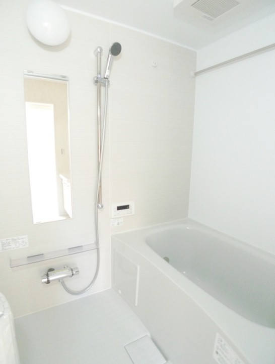 バス・シャワールーム　清潔な浴室！