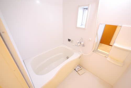 バス・シャワールーム　浴室