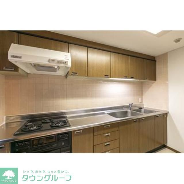 キッチン　※写真は同タイプ住戸です。