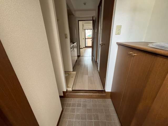 玄関　ヴィアルCITY今池