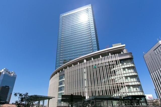 ショッピングセンター　グランフロント大阪北館（ショッピングセンター）まで763m