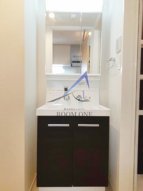 洗面設備　洗面台です。