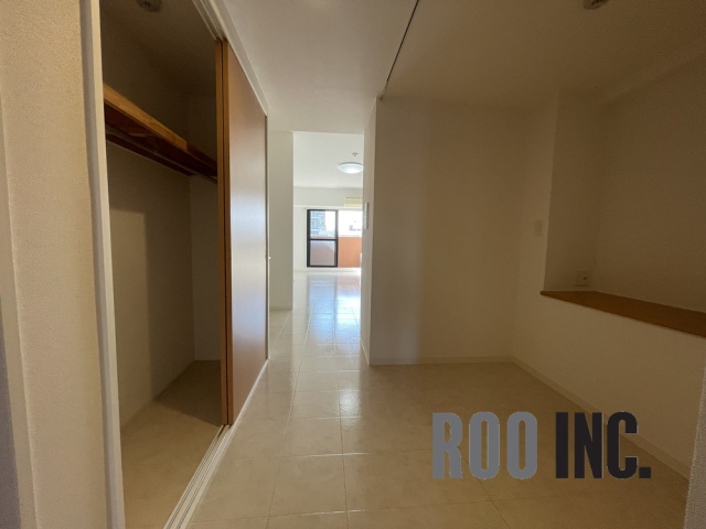 庭　写真は反転のお部屋です