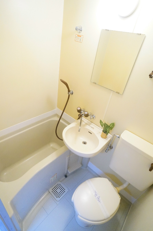 バス・シャワールーム　ユニットタイプ