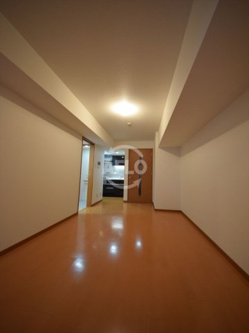 居室・リビング　リーガル四ツ橋立売堀ＩＩ　開放的な室内