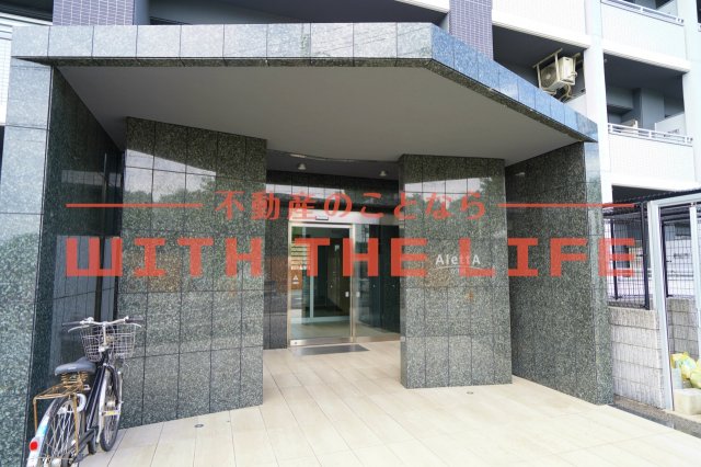 エントランス　毎日通るエントランスはこのようになっています