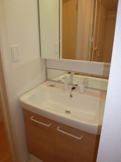 洗面設備　★見学希望等はタウンハウジング中央林間店までお気軽に♪★